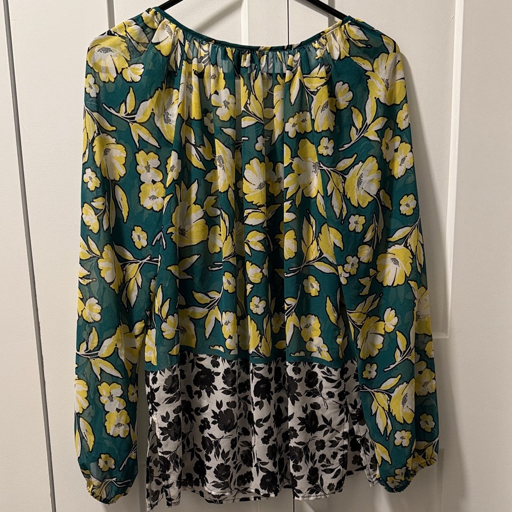 Karen Kane Women's Green and Yellow Floral Blouse size M - Picture 5 of 8
